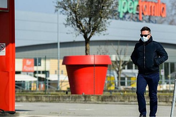 İtalya'da koronavirüs nedeniyle 11 kasabaya giriş-çıkış yasağı
