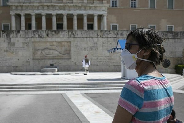 Yunanistan'da sokağa çıkma yasağı