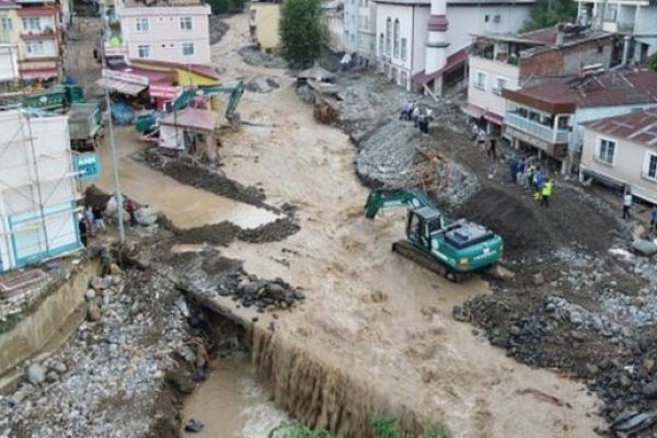 Ağustos'taki sel felaketlerinde 200 milyon lira tazminat ödendi