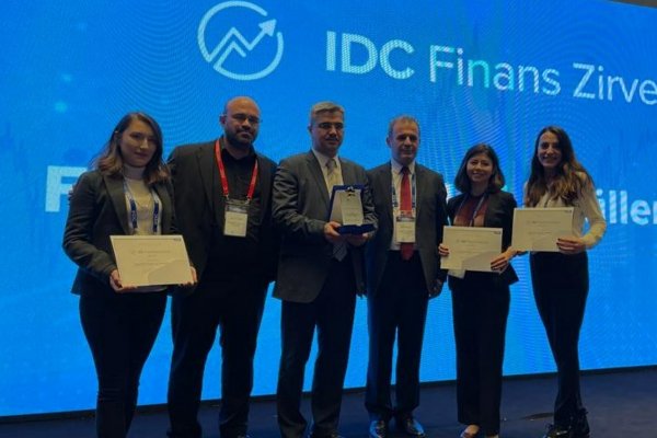 IDC Türkiye Finans Teknoloji Ödülleri’nden AgeSA’ya 4 ödül