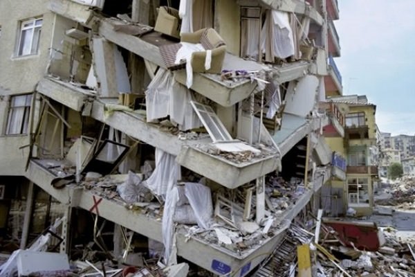 'Marmara depremi göstere göstere geliyor'