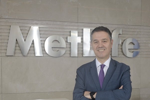MetLife  2017'de sektörün üzerinde büyüdü