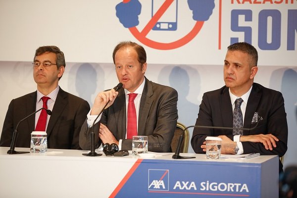 AXA'dan “Telefon Kazasına Son” kampanyası